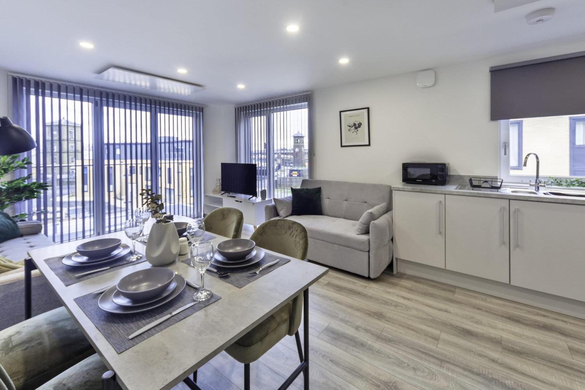 Modern And Bright 2 Bed Apartment In Ashford Ashford  Buitenkant foto